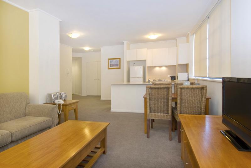 Astra Apartments North Sydney Room photo