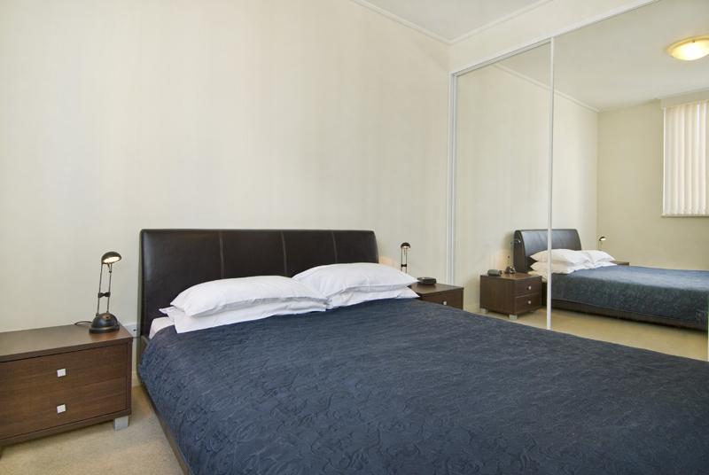 Astra Apartments North Sydney Room photo